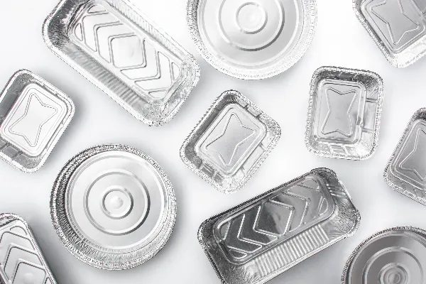 Semi-rigid containers